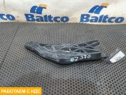 Кронштейн бампера правый