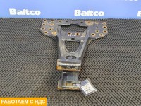 Кронштейн реактивной тяги